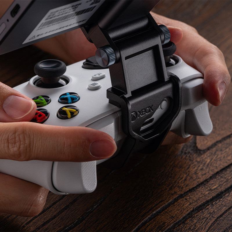8BitDo Mobile Gaming Clip for Xbox Controllers