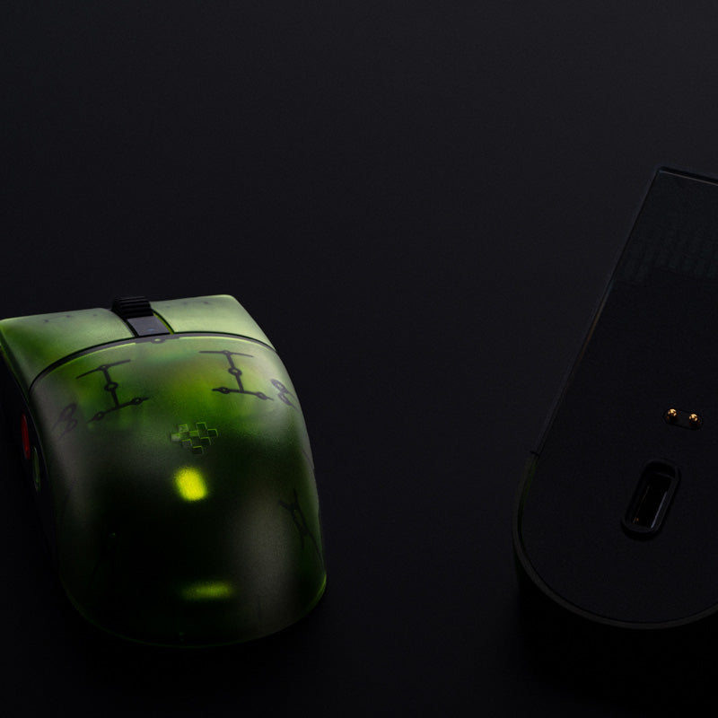 8BitDo Retro R8 Mouse - Xbox Edition